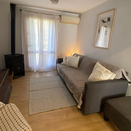 Cal Perubí En La Vall D’àger Apartamento Àger
